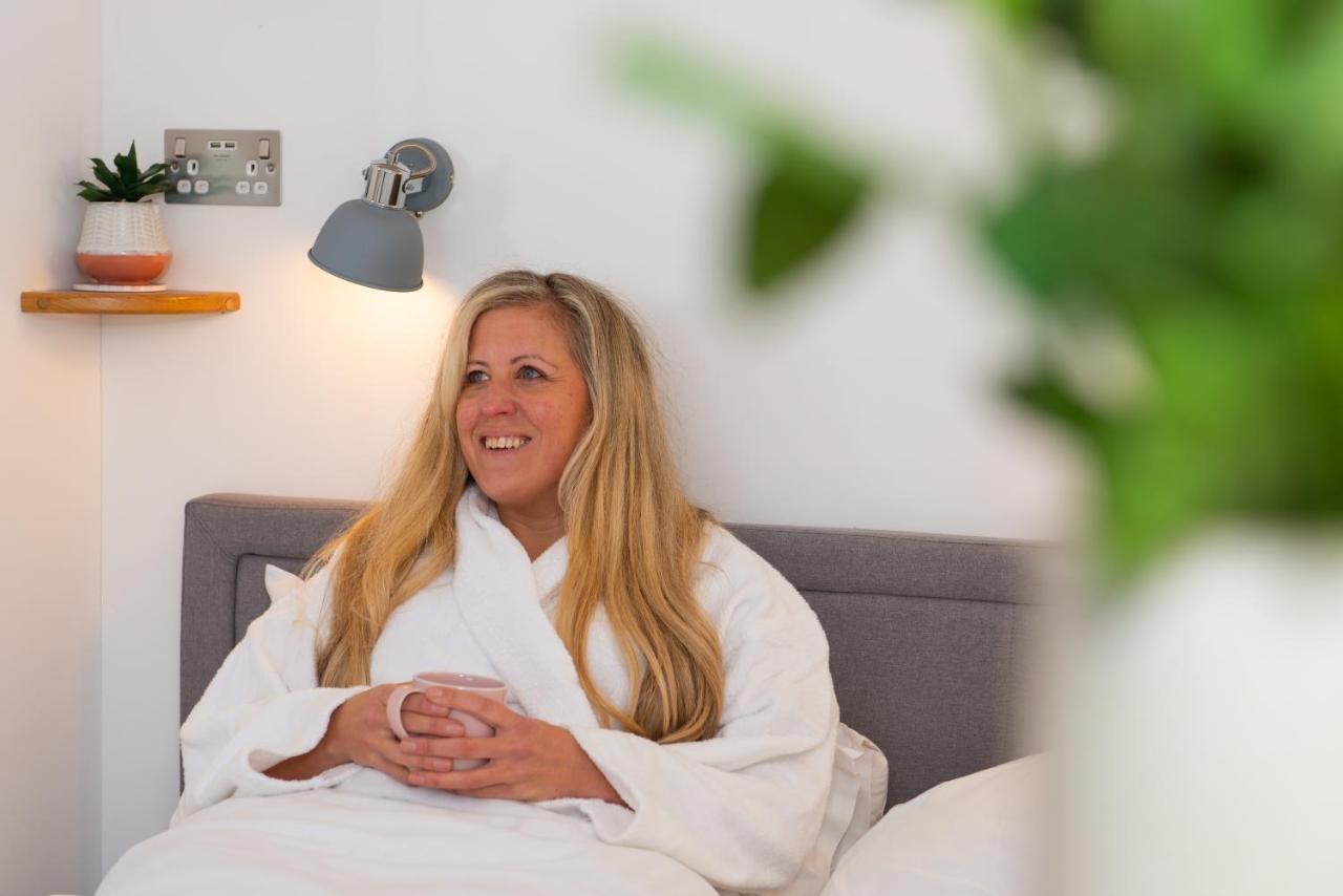 Bonnie Barns - Adults Only Luxury Lodges With Hot Tubs Лусс Екстер'єр фото
